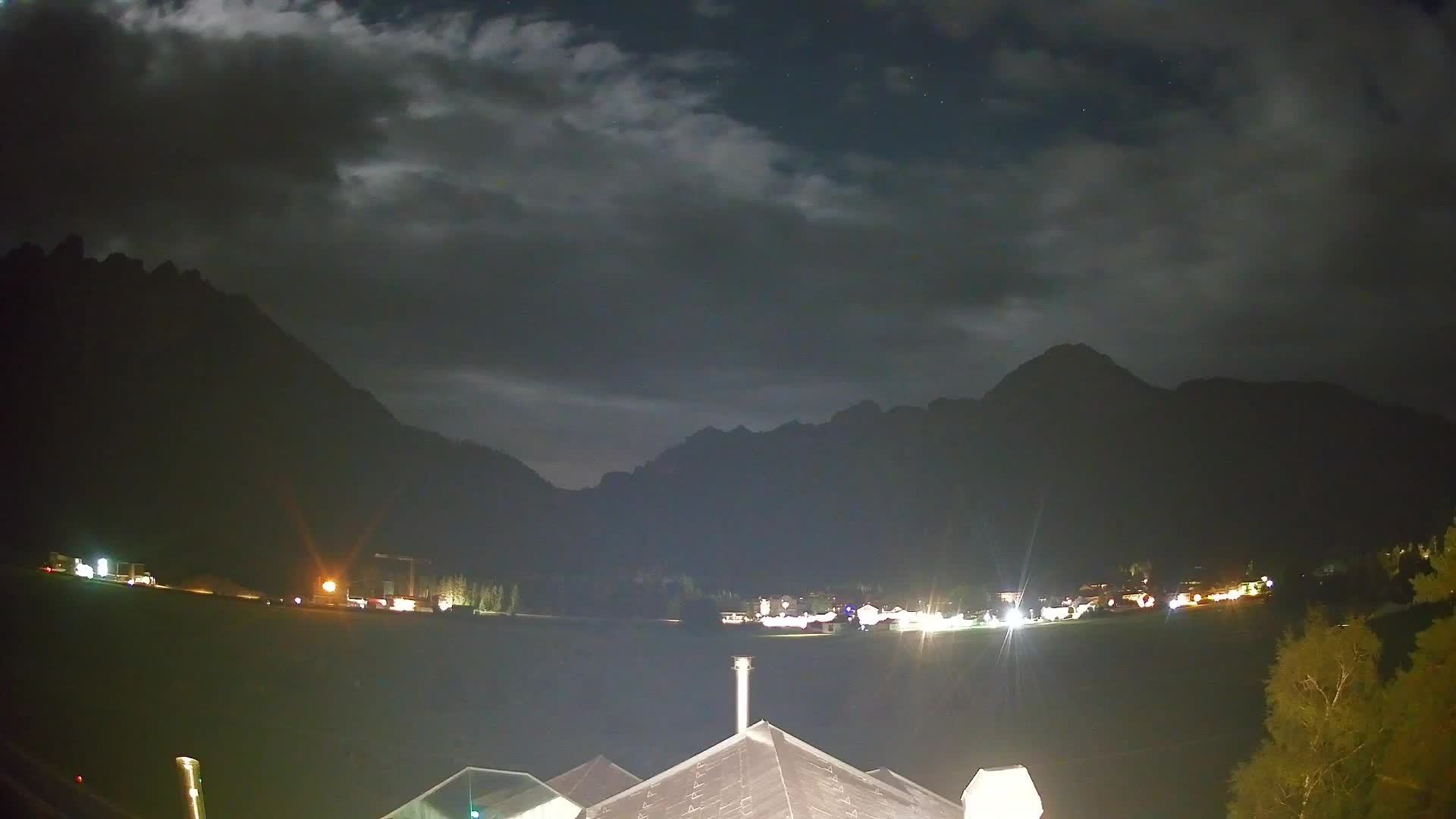 Webcam Toblach Dolomites – View from Hotel Rosengarten