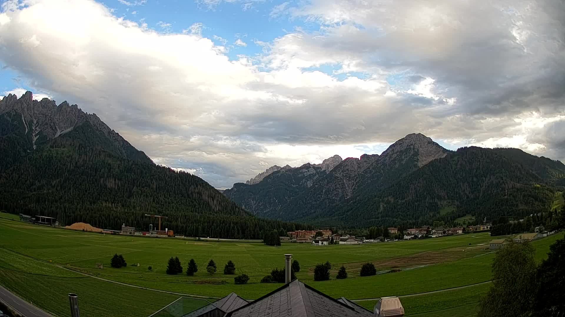 Webcam Toblach Dolomites – Vue depuis l’Hôtel Rosengarten