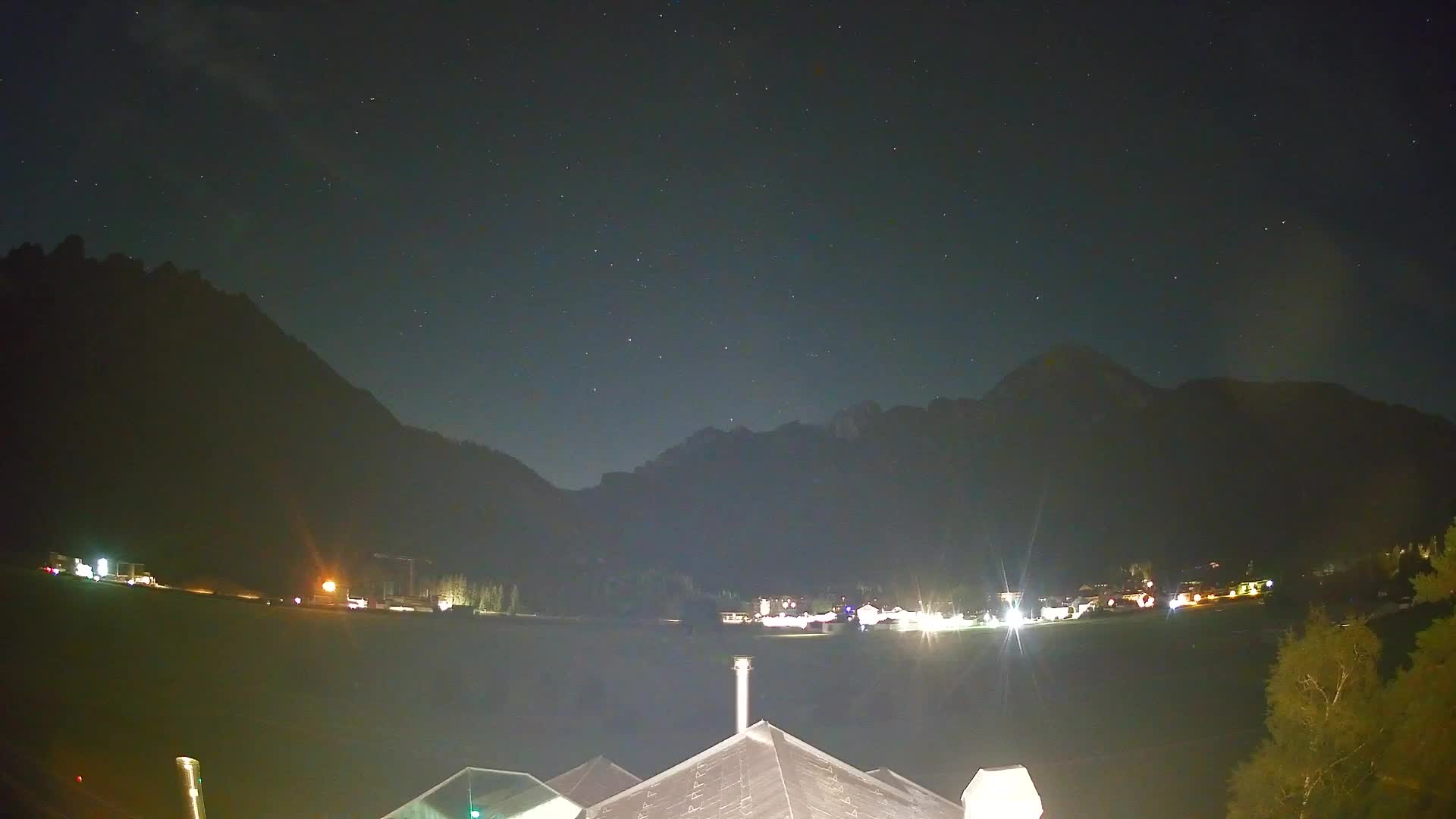 Webcam Toblach Dolomites – View from Hotel Rosengarten