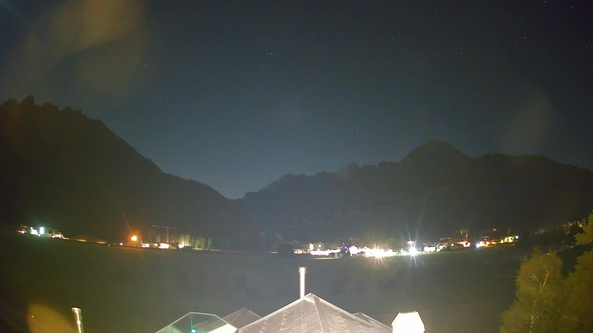 Webcam Toblach Dolomites – View from Hotel Rosengarten