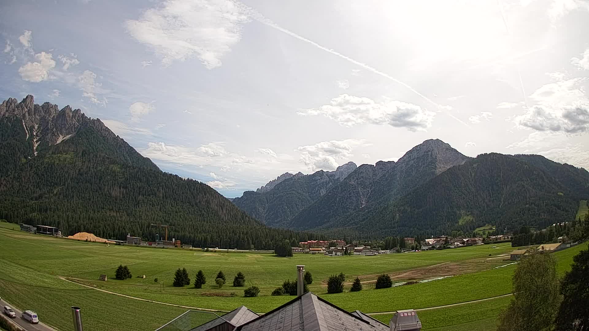 Webcam Toblach Dolomites – View from Hotel Rosengarten
