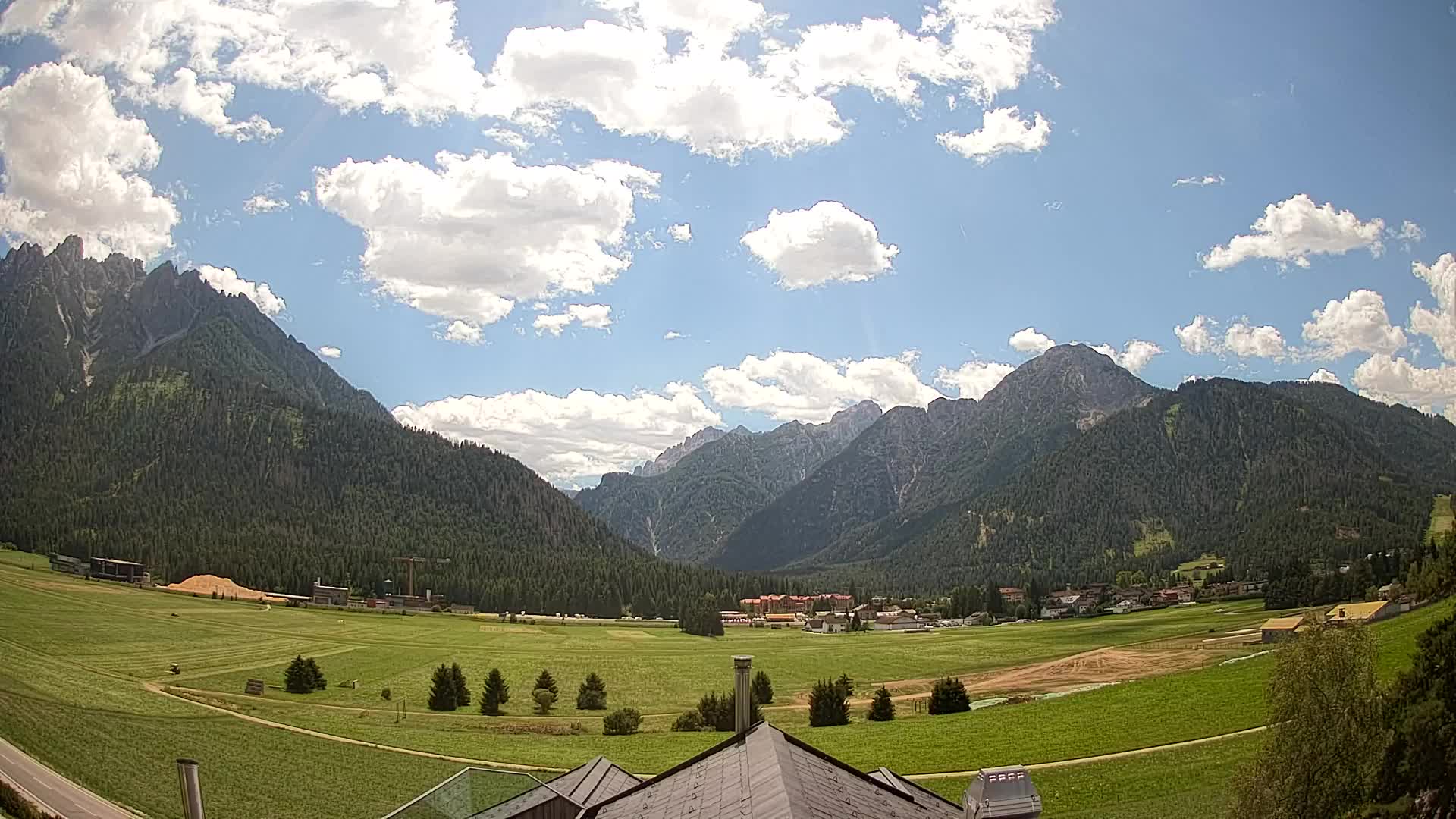 Webcam Dobbiaco Dolomiti – Vista dall’Hotel Rosengarten