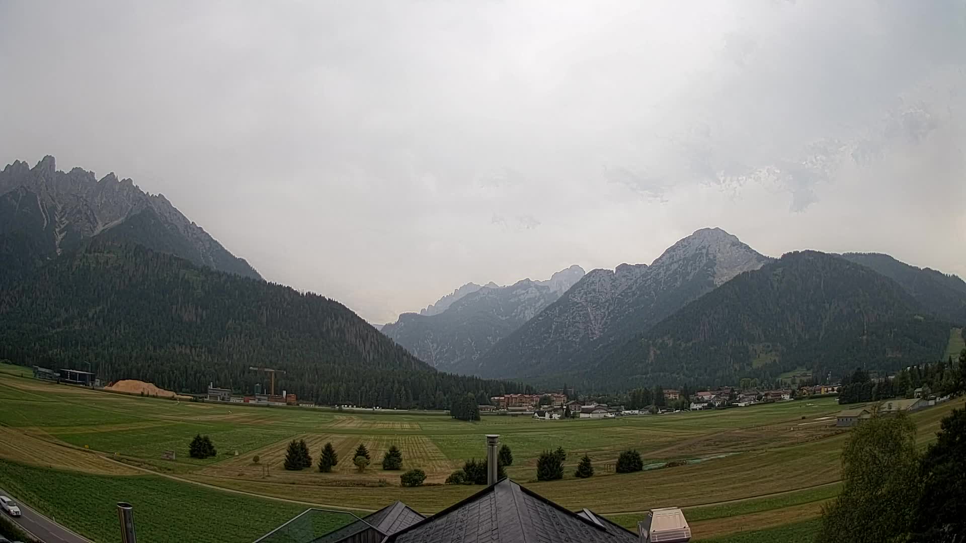 Webcam Toblach Dolomites – View from Hotel Rosengarten