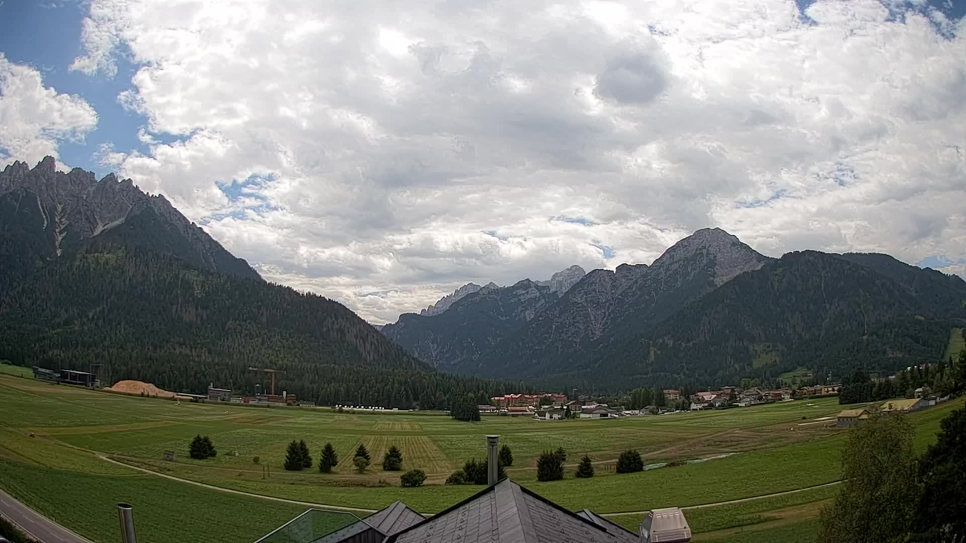 Webcam Toblach Dolomites – Vue depuis l’Hôtel Rosengarten