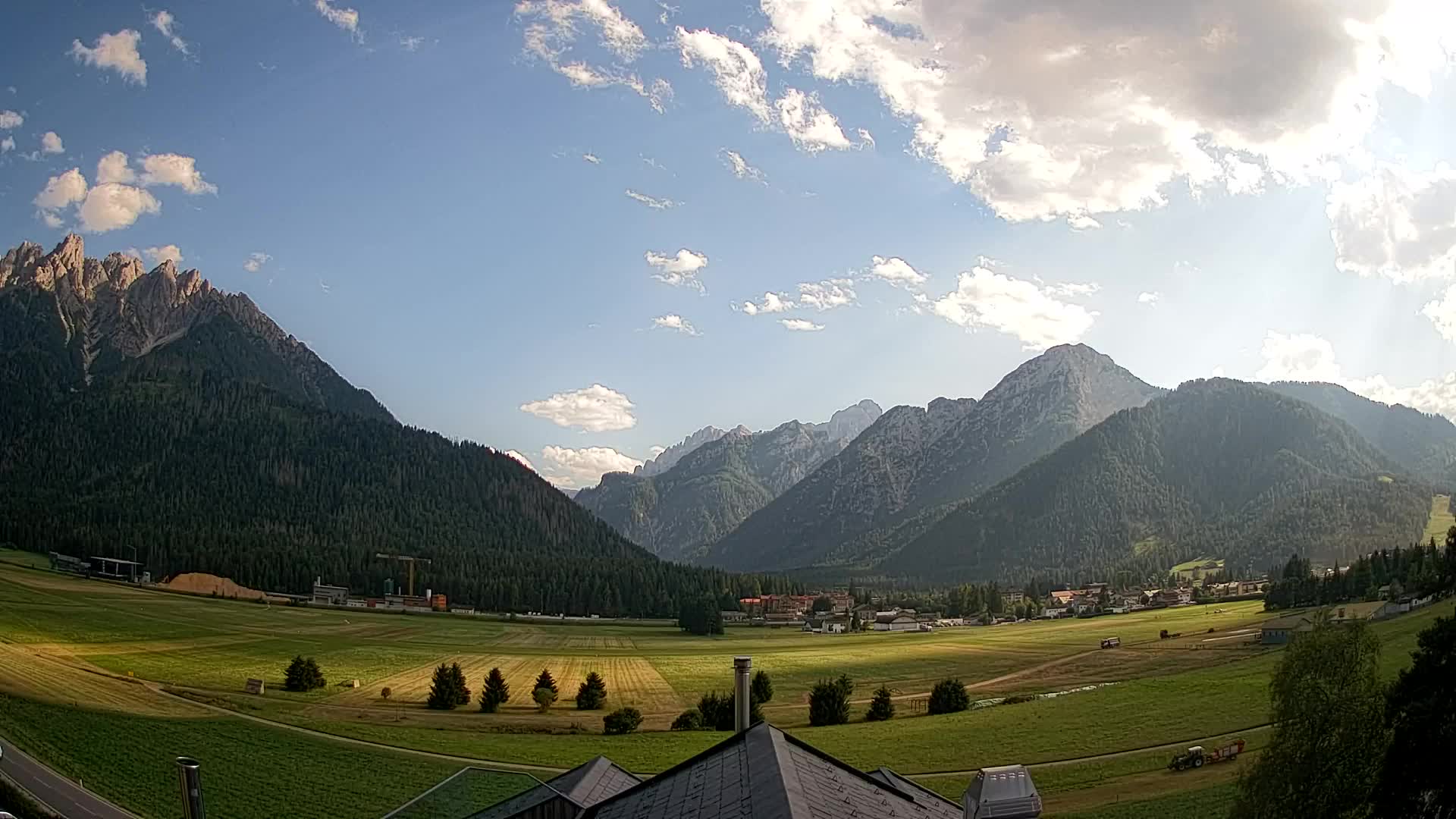 Webcam Toblach Dolomiten – Blick vom Hotel Rosengarten