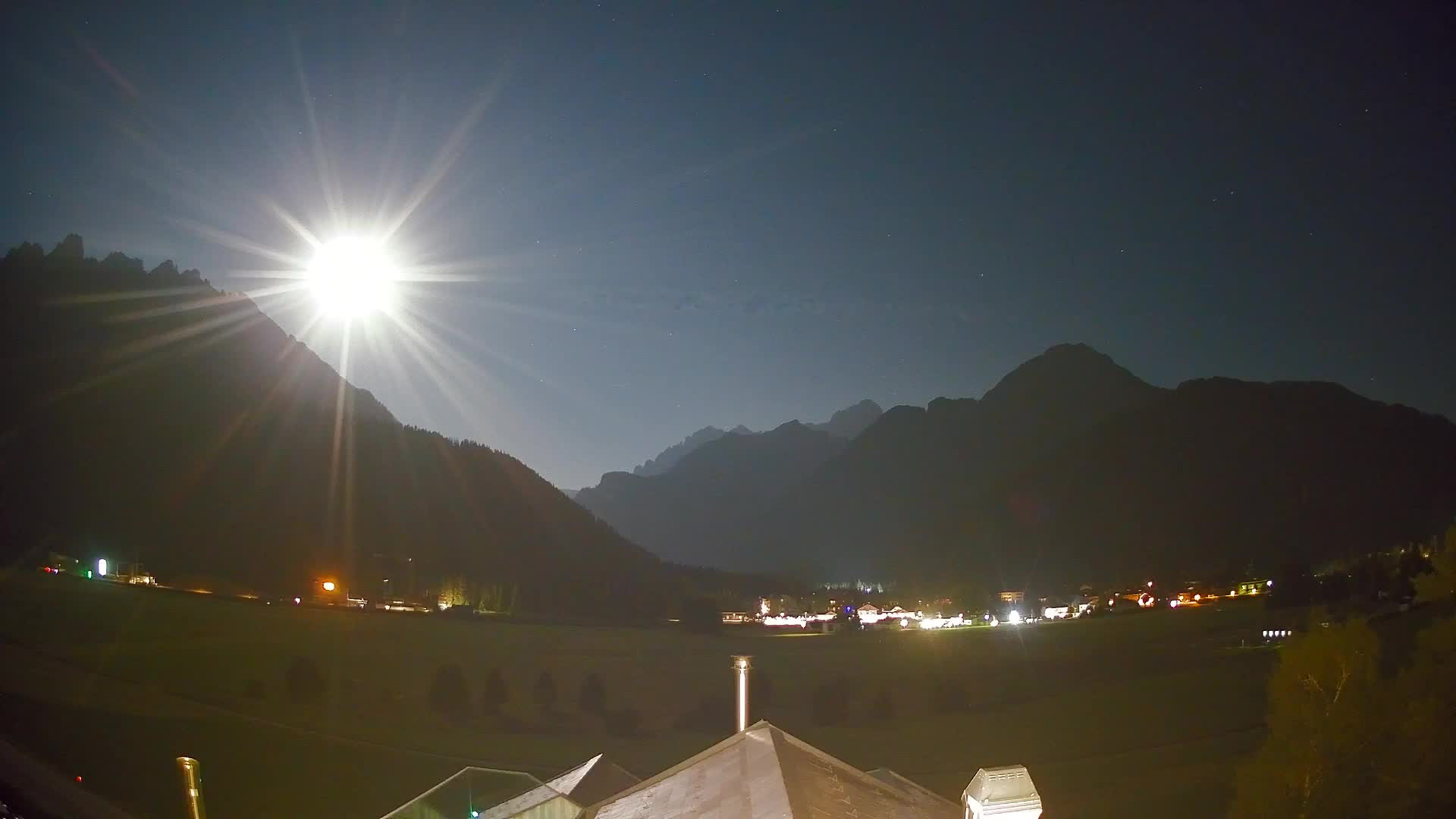 Webcam Toblach Dolomites – View from Hotel Rosengarten
