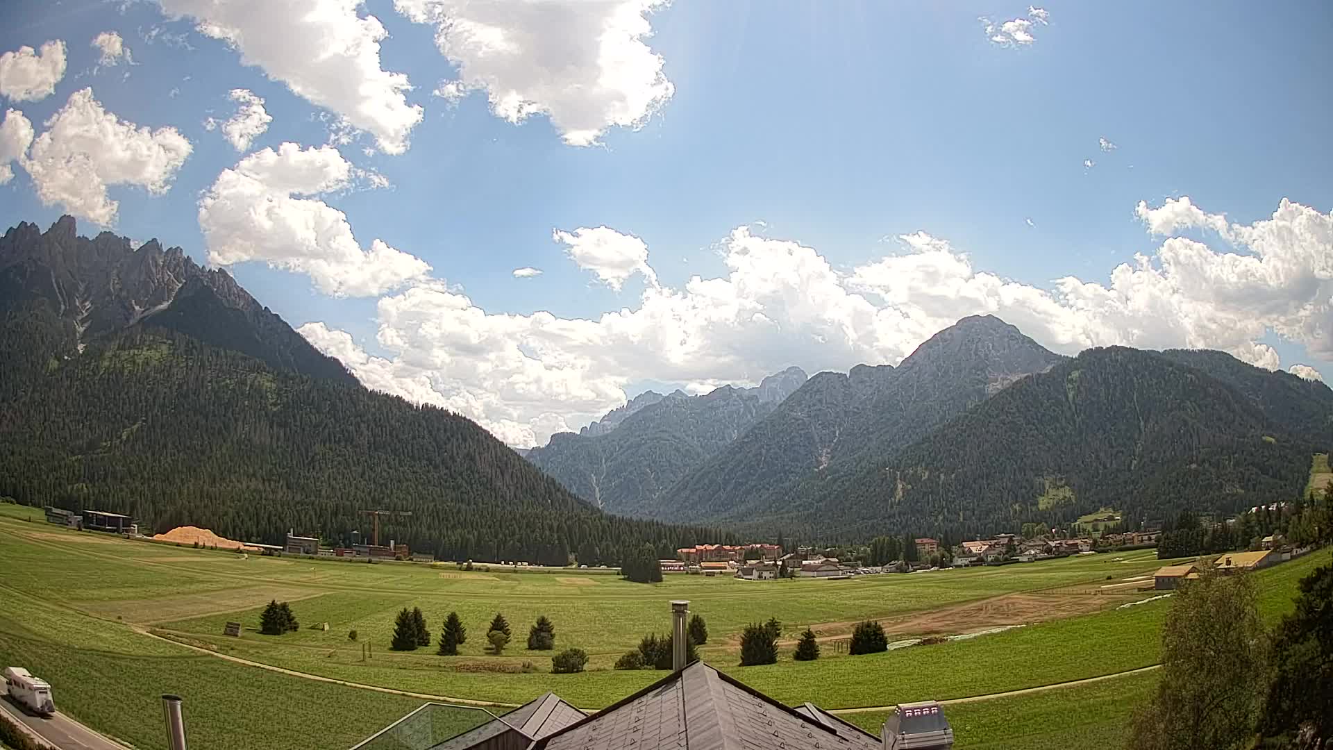 Webcam Dobbiaco Dolomiti – Vista dall’Hotel Rosengarten