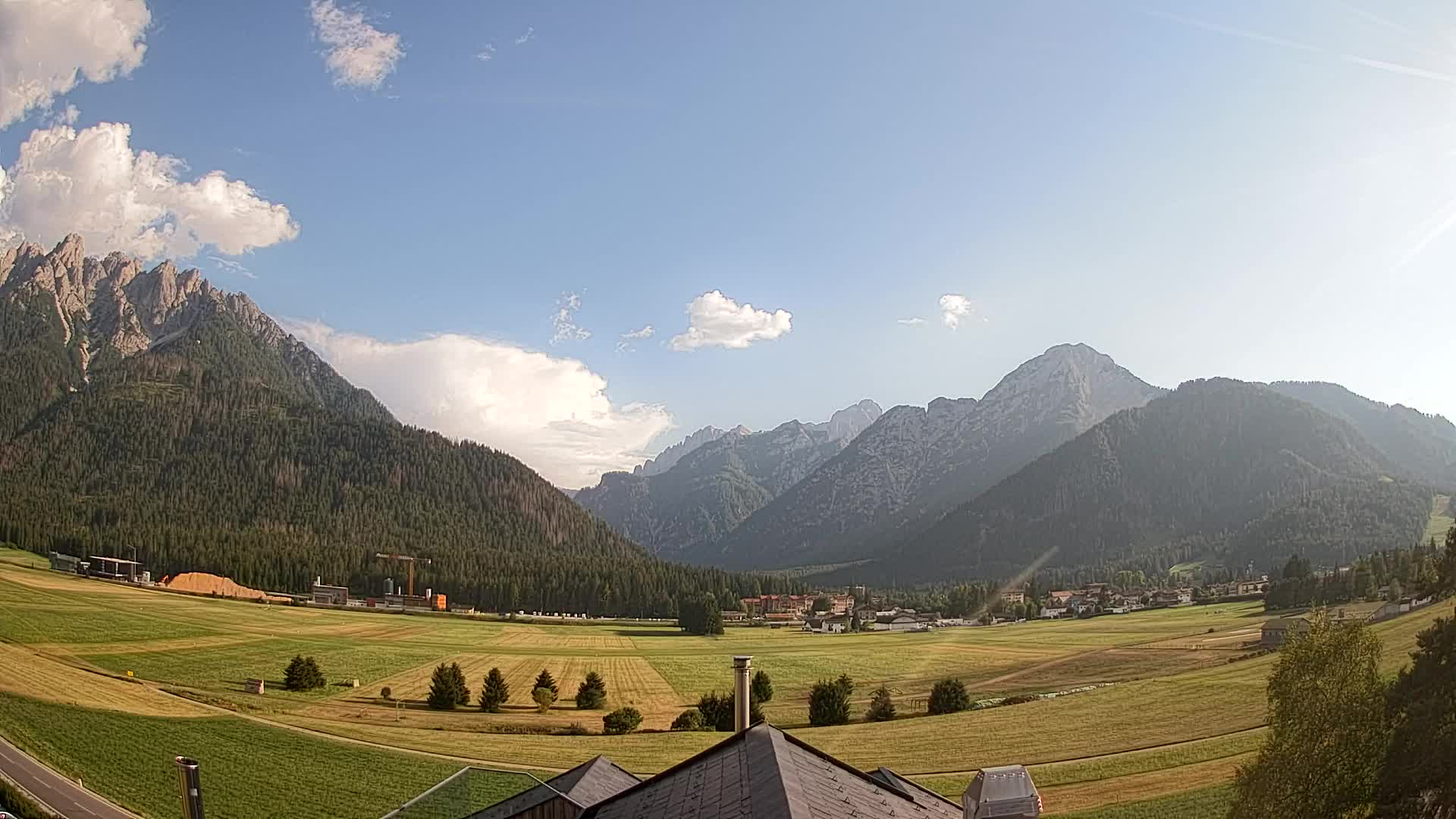 Webcam Dobbiaco Dolomiti – Vista dall’Hotel Rosengarten