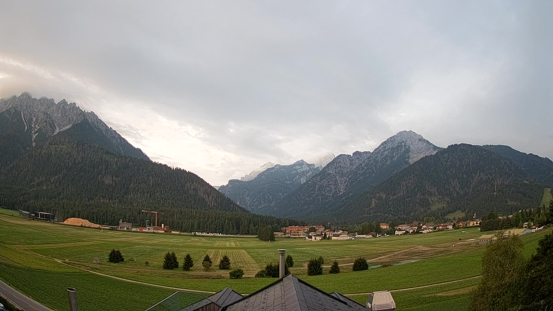 Webcam Dobbiaco Dolomiti – Vista dall’Hotel Rosengarten