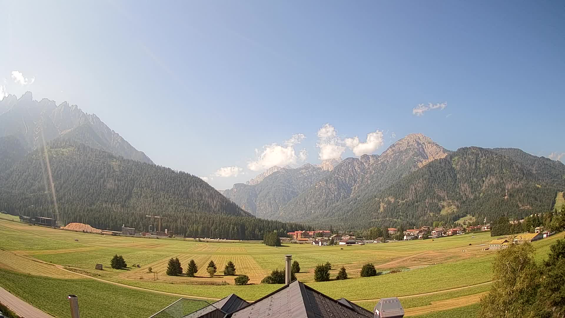 Webcam Dobbiaco Dolomiti – Vista dall’Hotel Rosengarten