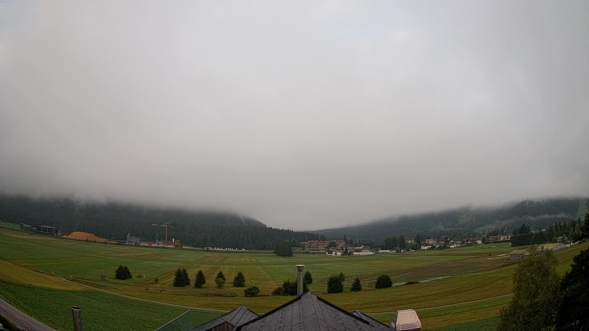 Webcam Toblach Dolomites – View from Hotel Rosengarten