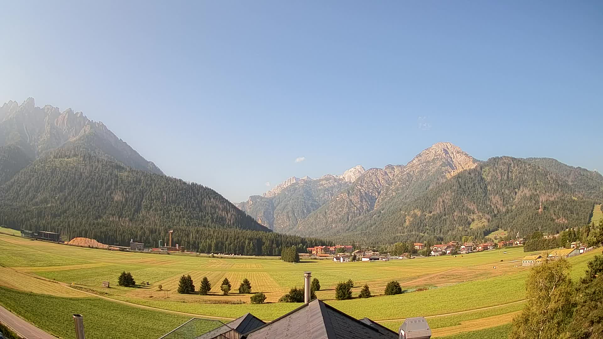 Webcam Dobbiaco Dolomiti – Vista dall’Hotel Rosengarten