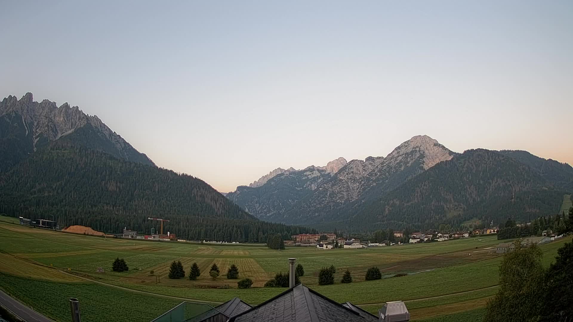 Webcam Dobbiaco Dolomiti – Vista dall’Hotel Rosengarten