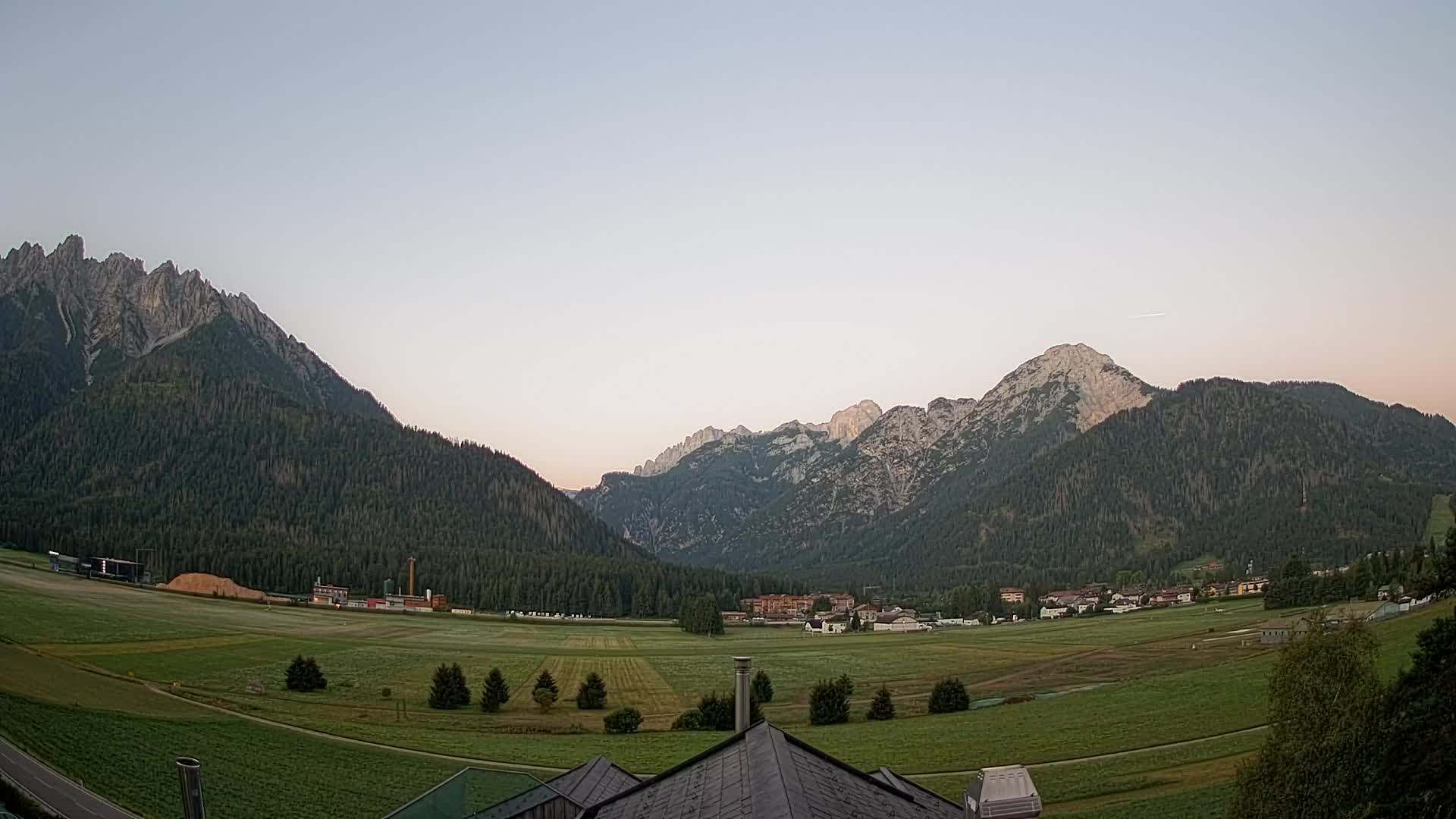 Webcam Dobbiaco Dolomiti – Vista dall’Hotel Rosengarten