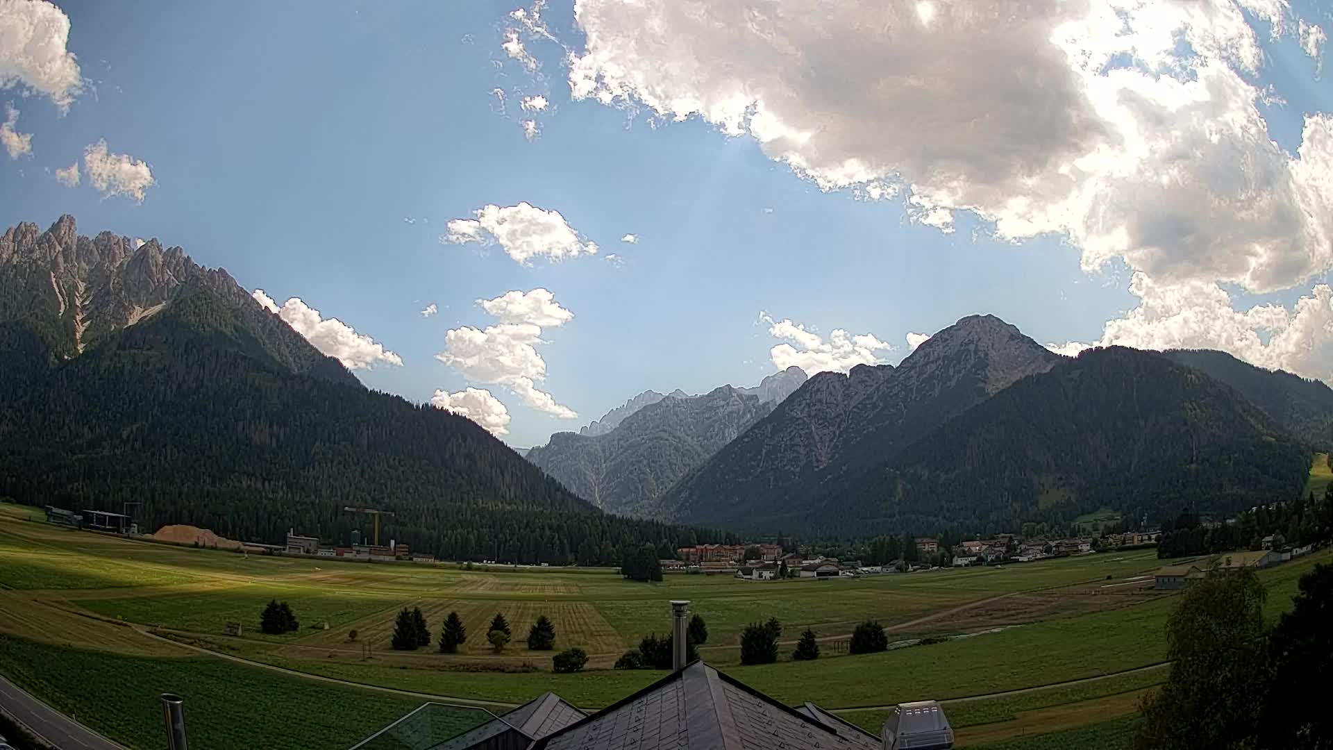 Webcam Toblach Dolomites – Vue depuis l’Hôtel Rosengarten