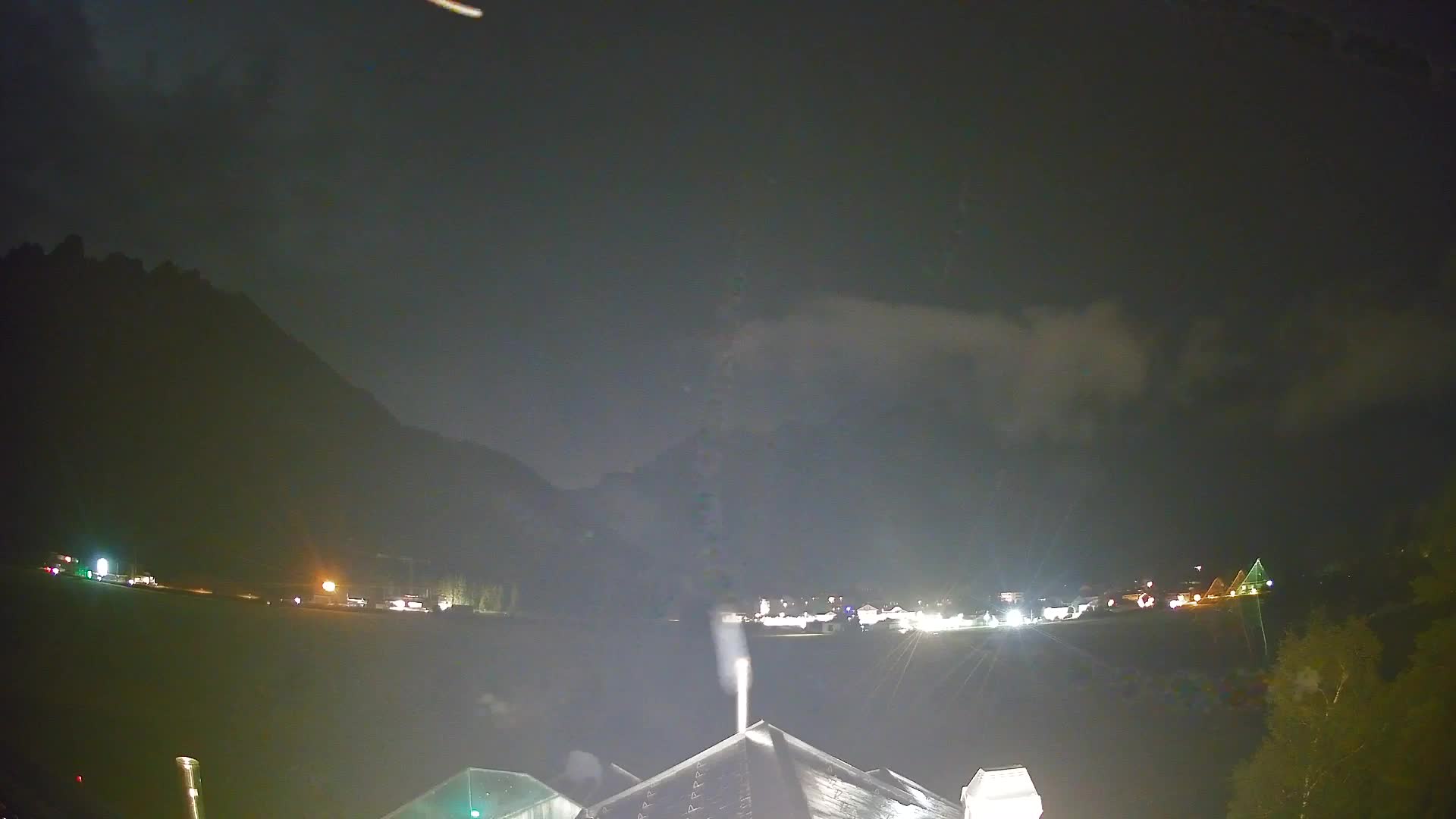Spletna kamera Toblach Dolomiti – Pogled iz hotela Rosengarten