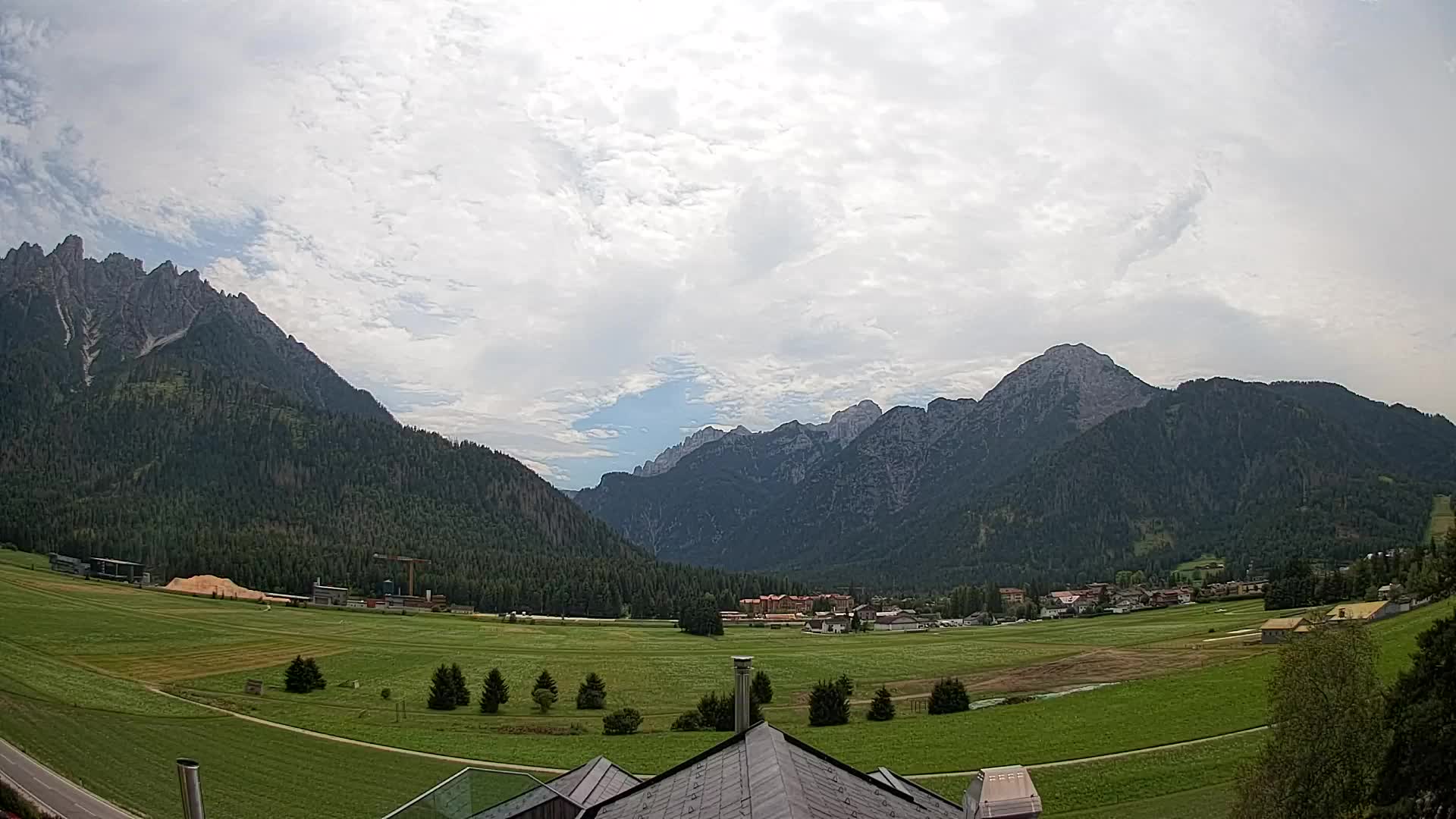 Webcam Toblach Dolomiten – Blick vom Hotel Rosengarten