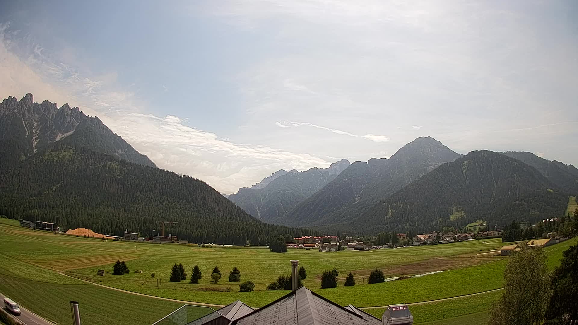 Web kamera Toblach Dolomiti – Pogled s Hotela Rosengarten