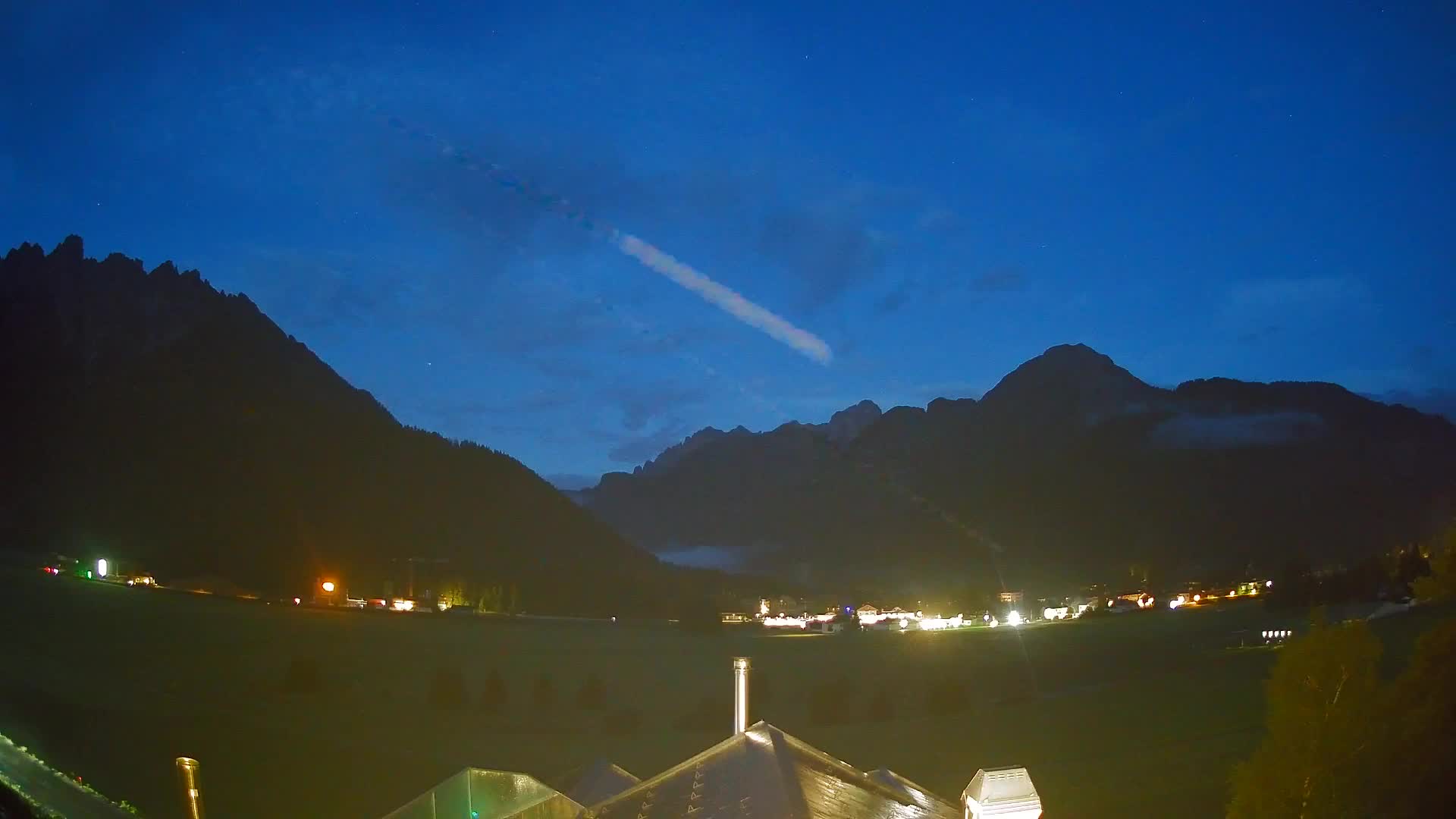 Webcam Toblach Dolomites – View from Hotel Rosengarten