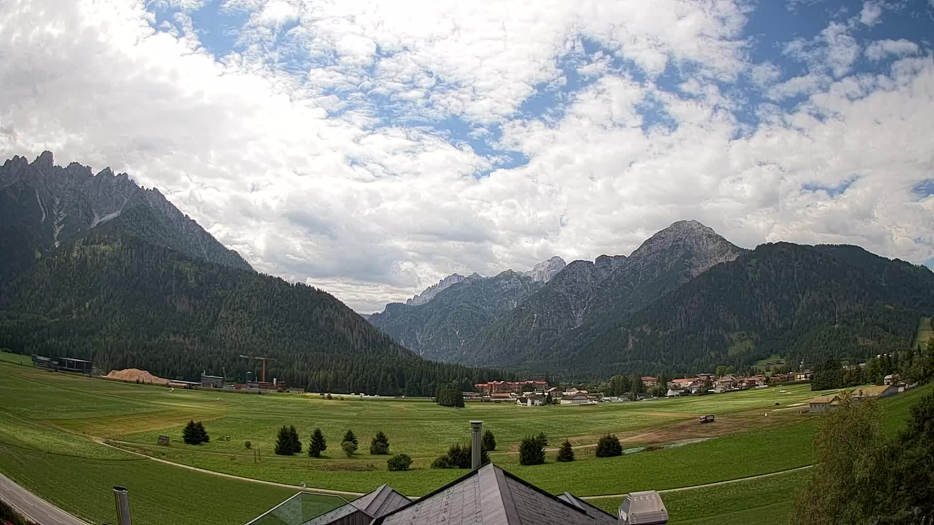 Webcam Toblach Dolomiten – Blick vom Hotel Rosengarten