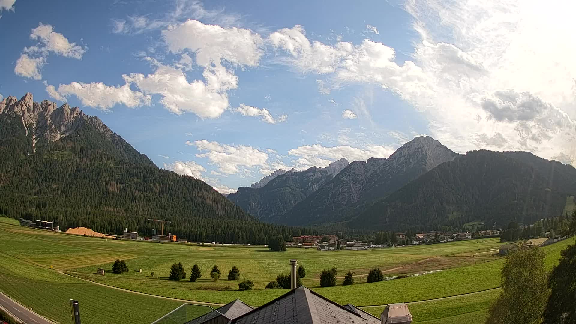 Webcam Dobbiaco Dolomiti – Vista dall’Hotel Rosengarten
