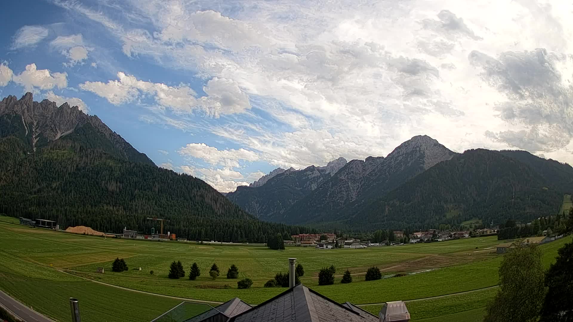 Webcam Dobbiaco Dolomiti – Vista dall’Hotel Rosengarten
