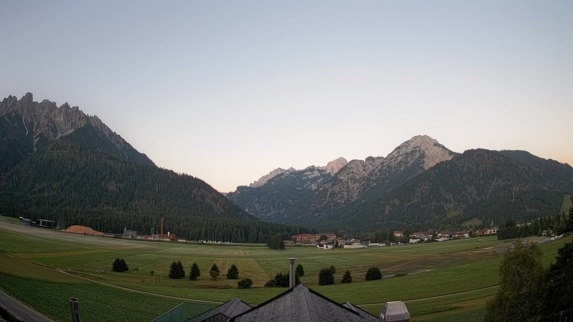 Webcam Toblach Dolomiten – Blick vom Hotel Rosengarten