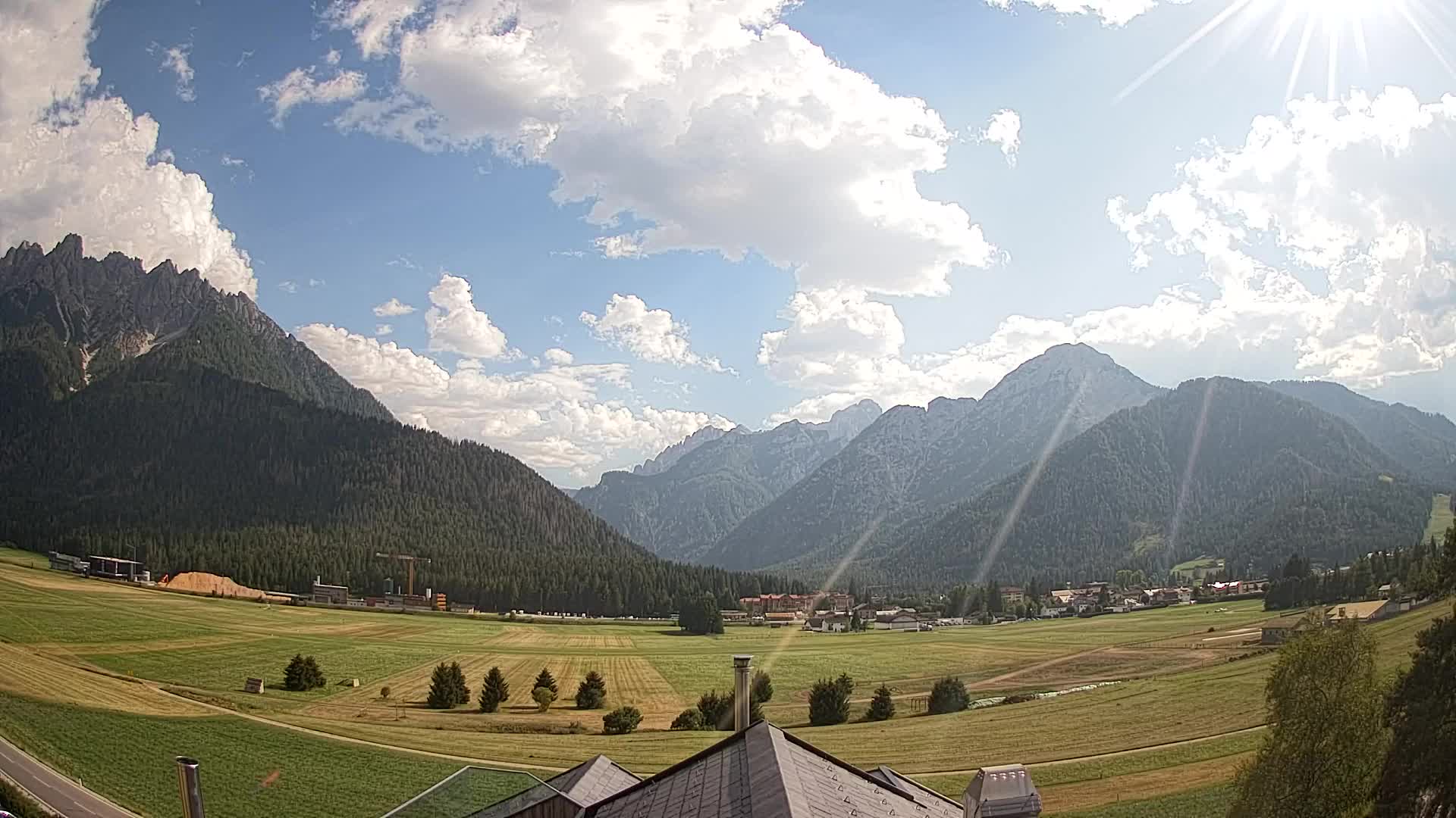 Webcam Dobbiaco Dolomiti – Vista dall’Hotel Rosengarten