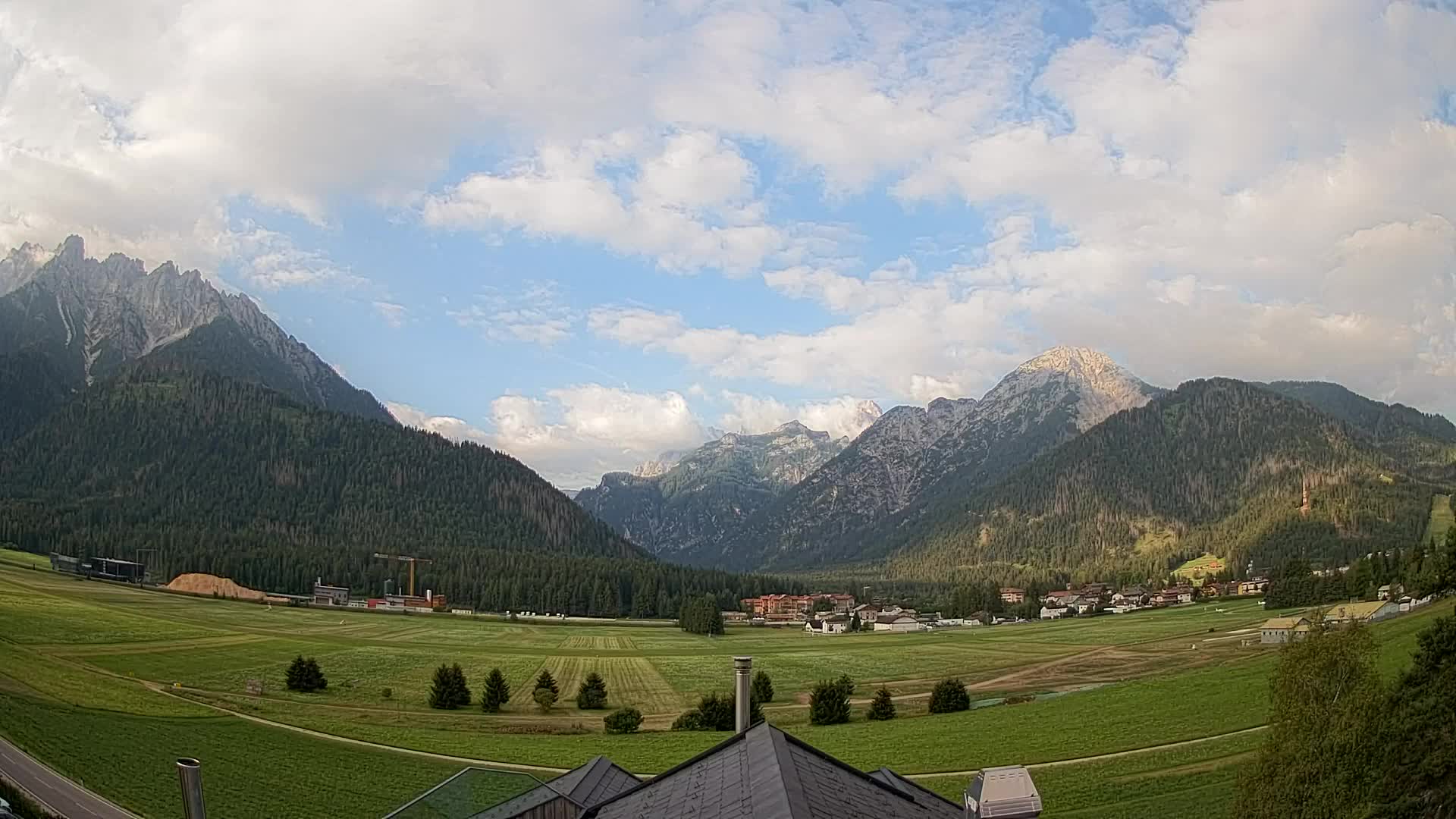 Webcam Dobbiaco Dolomiti – Vista dall’Hotel Rosengarten