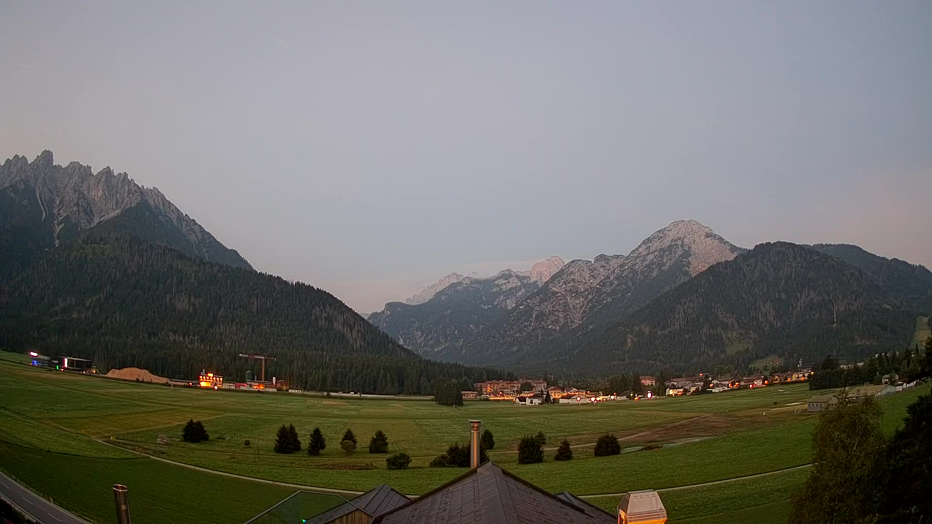 Webcam Toblach Dolomites – View from Hotel Rosengarten