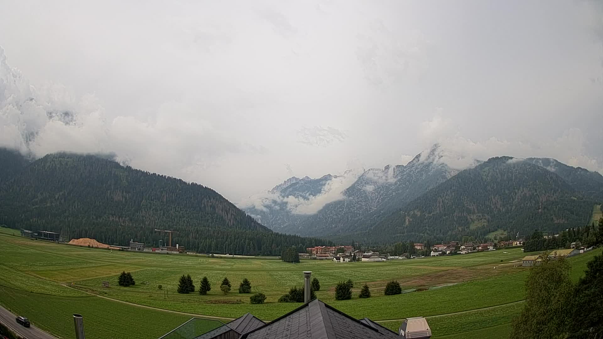 Webcam Toblach Dolomites – View from Hotel Rosengarten
