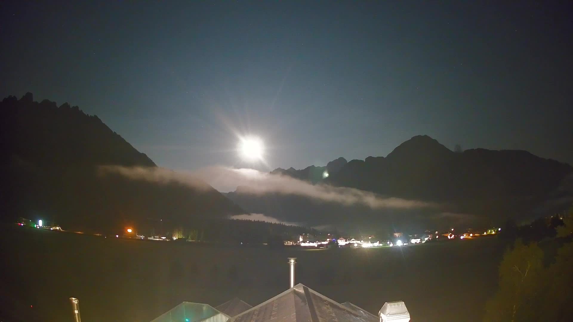 Webcam Toblach Dolomites – View from Hotel Rosengarten