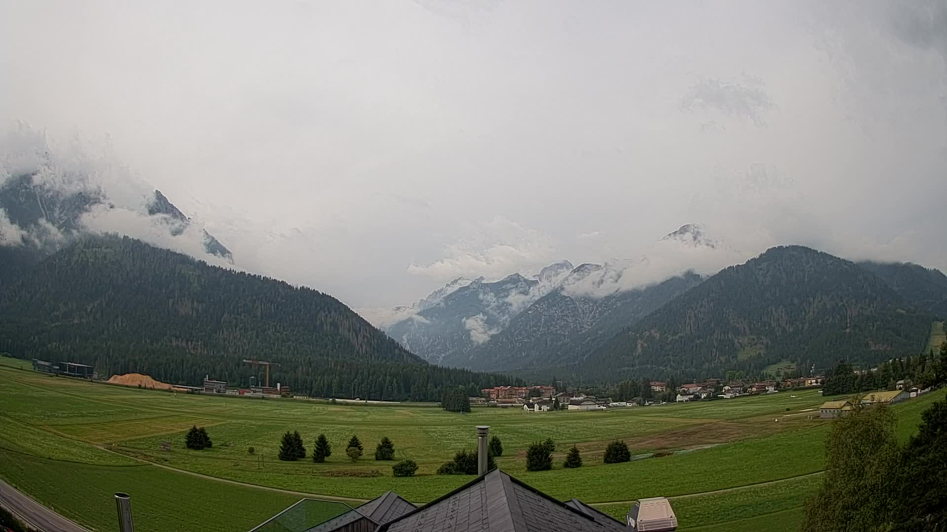 Webcam Dobbiaco Dolomiti – Vista dall’Hotel Rosengarten