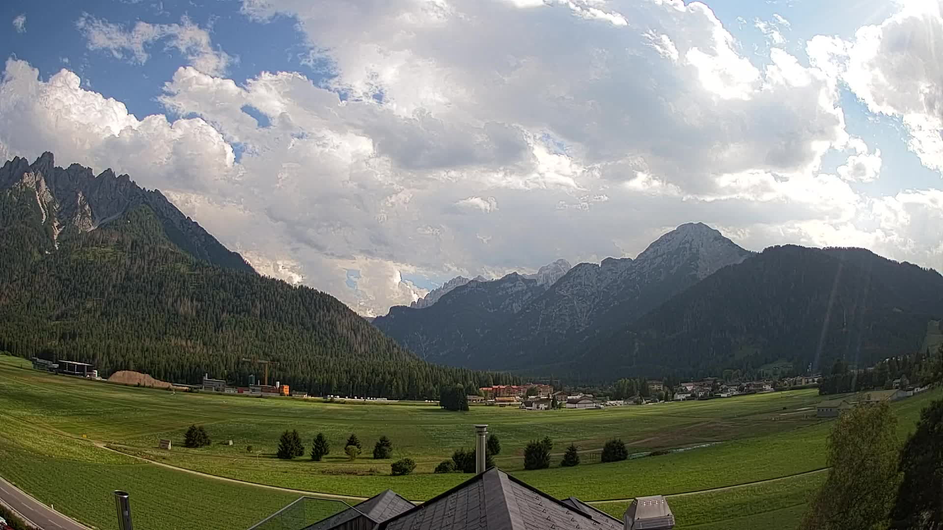 Webcam Dobbiaco Dolomiti – Vista dall’Hotel Rosengarten