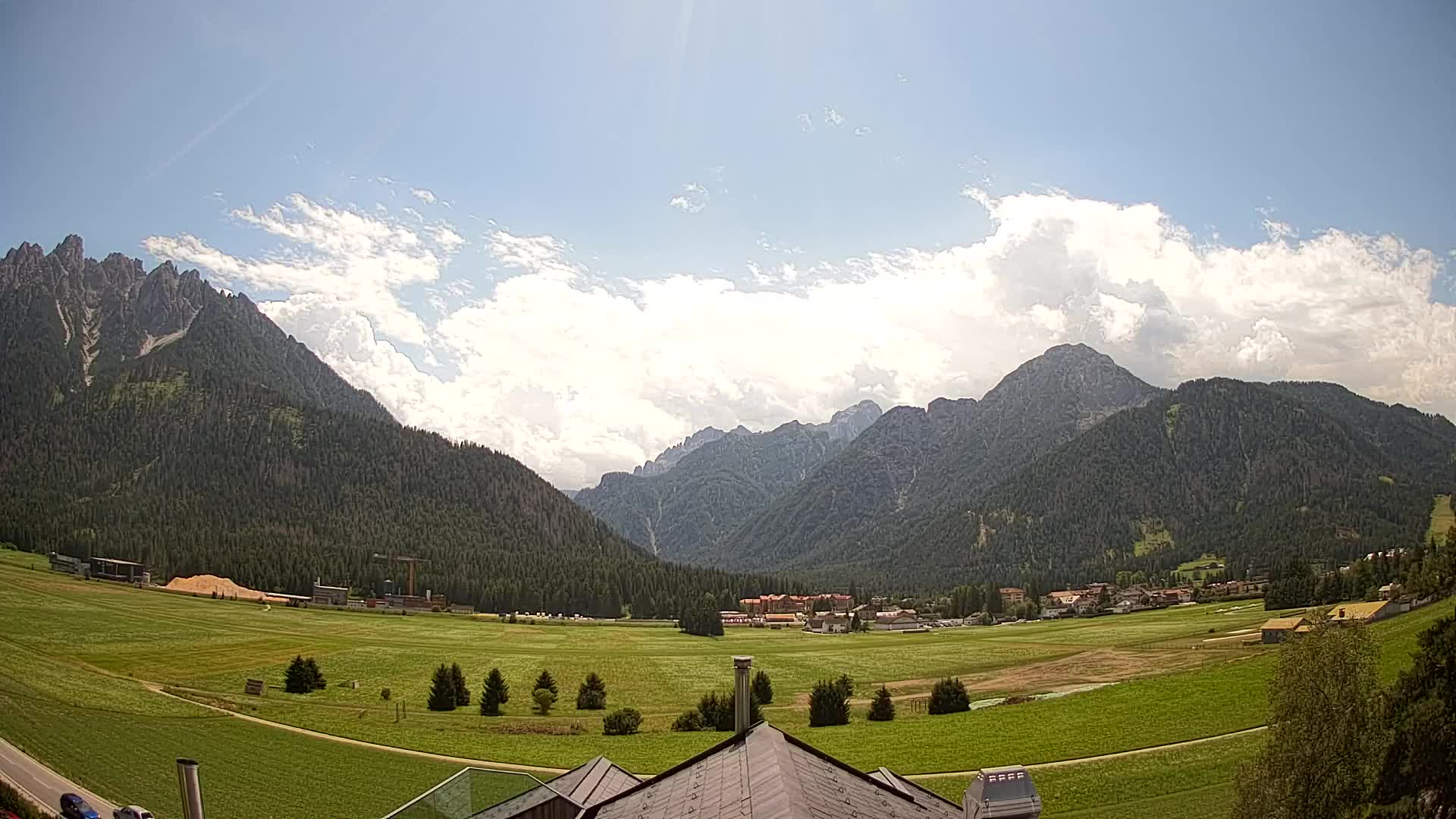 Webcam Dobbiaco Dolomiti – Vista dall’Hotel Rosengarten