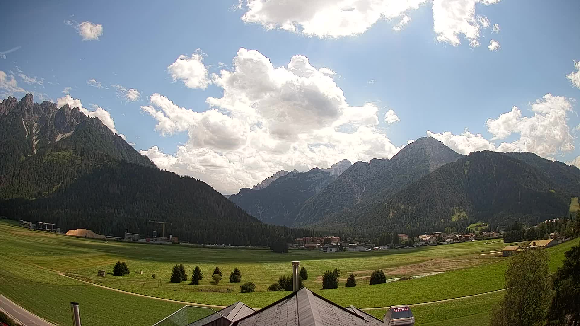 Webcam Toblach Dolomites – Vue depuis l’Hôtel Rosengarten