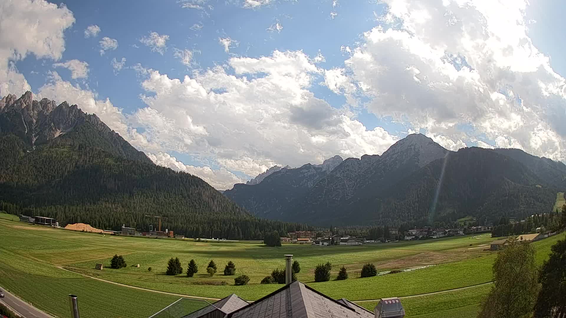Webcam Dobbiaco Dolomiti – Vista dall’Hotel Rosengarten