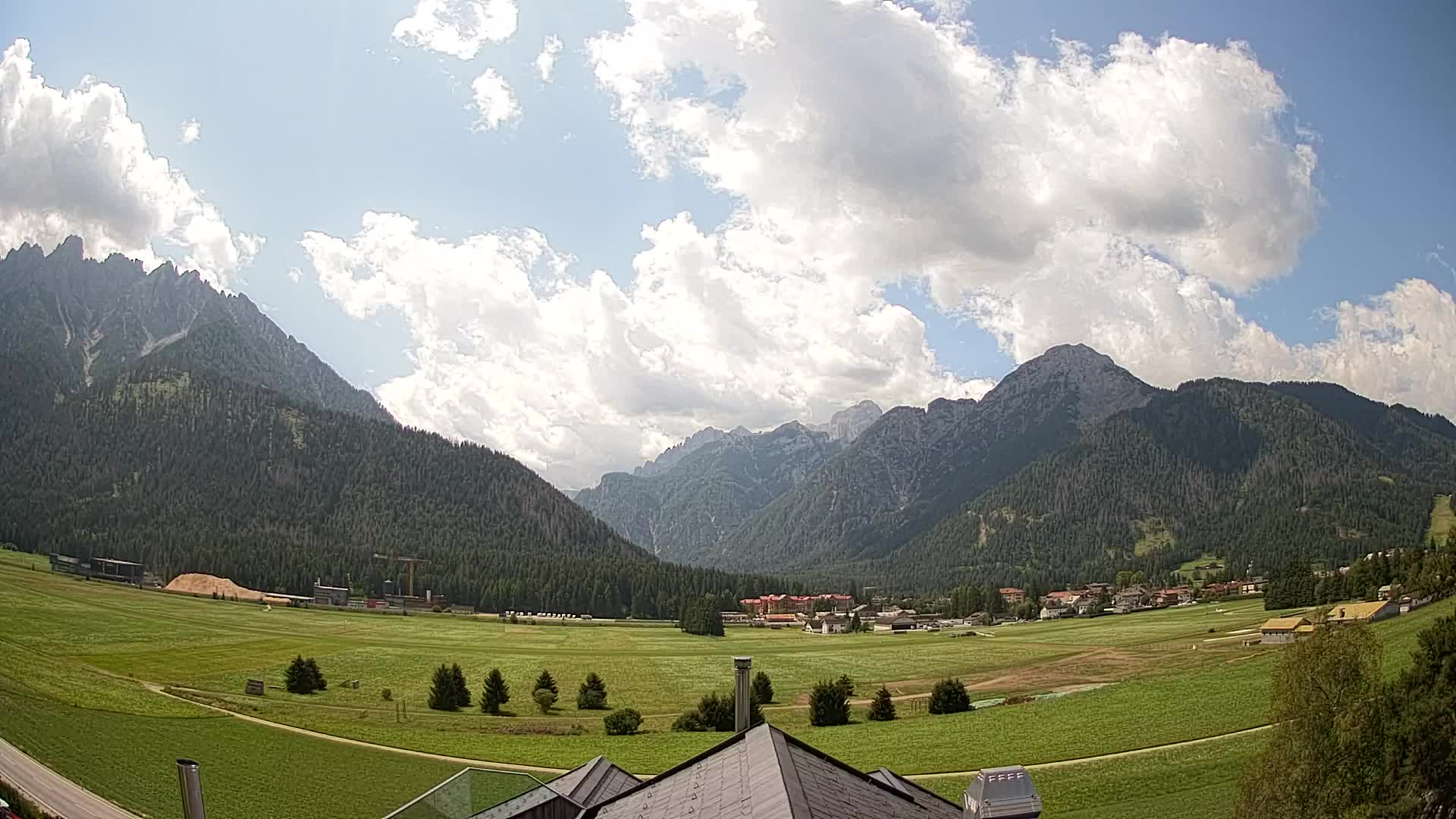 Webcam Dobbiaco Dolomiti – Vista dall’Hotel Rosengarten