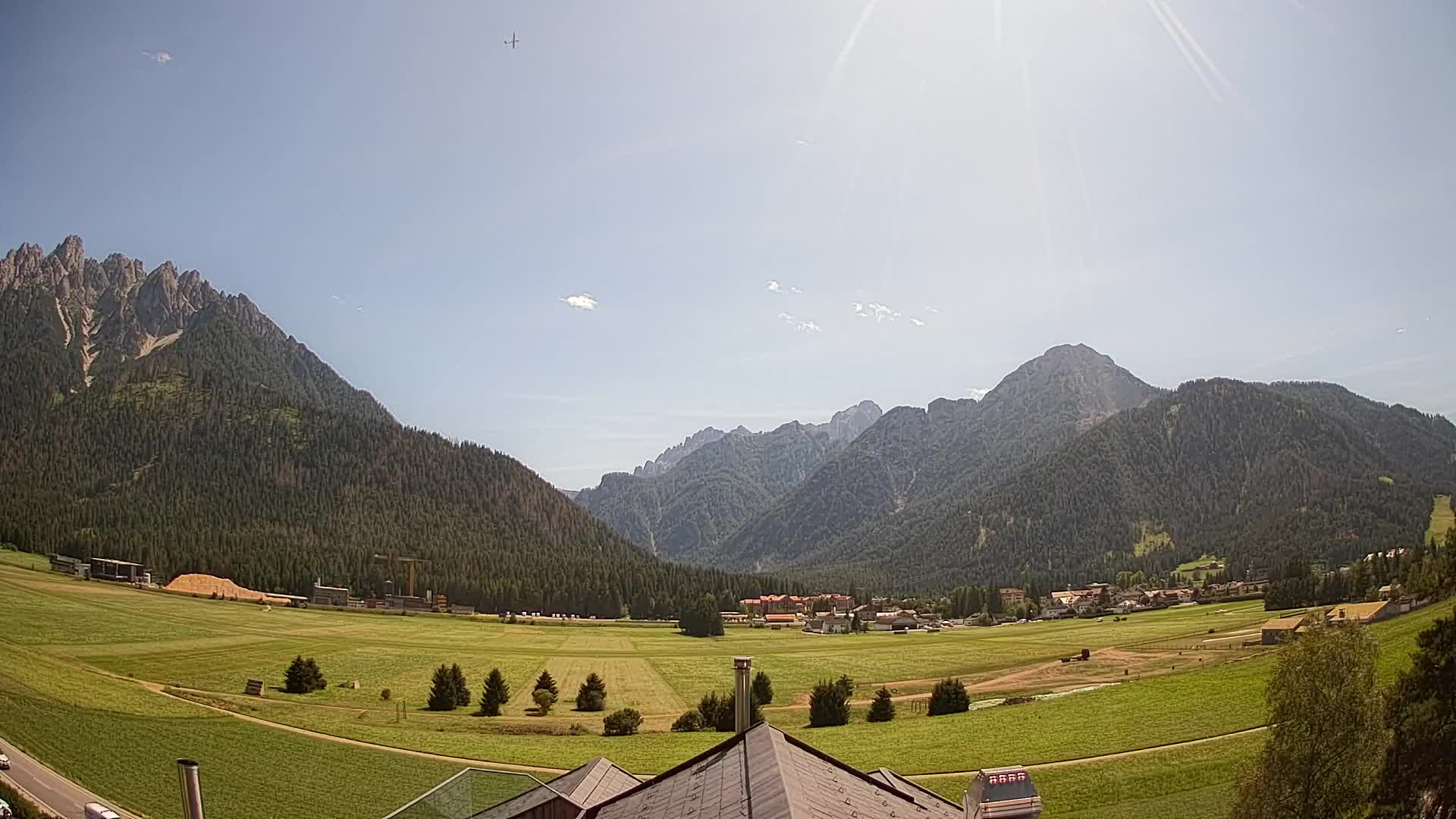 Webcam Toblach Dolomites – View from Hotel Rosengarten