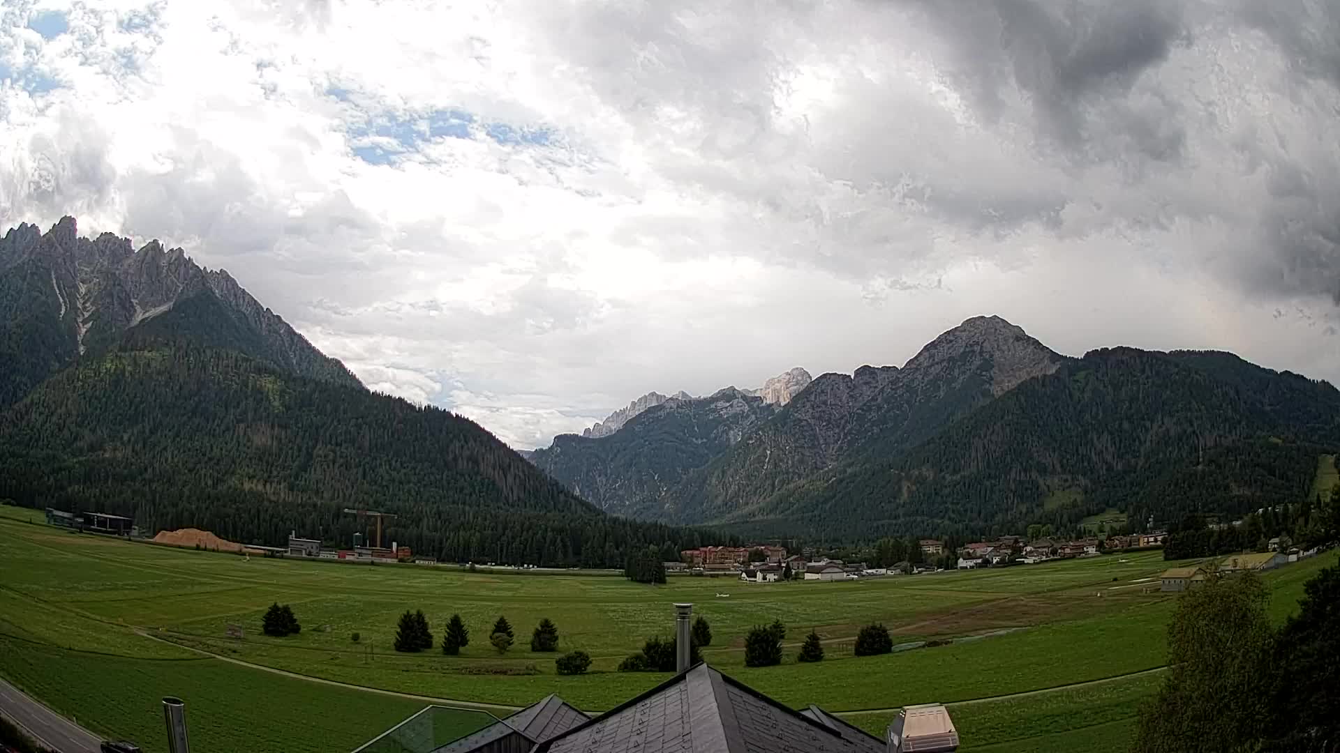 Webcam Dobbiaco Dolomiti – Vista dall’Hotel Rosengarten