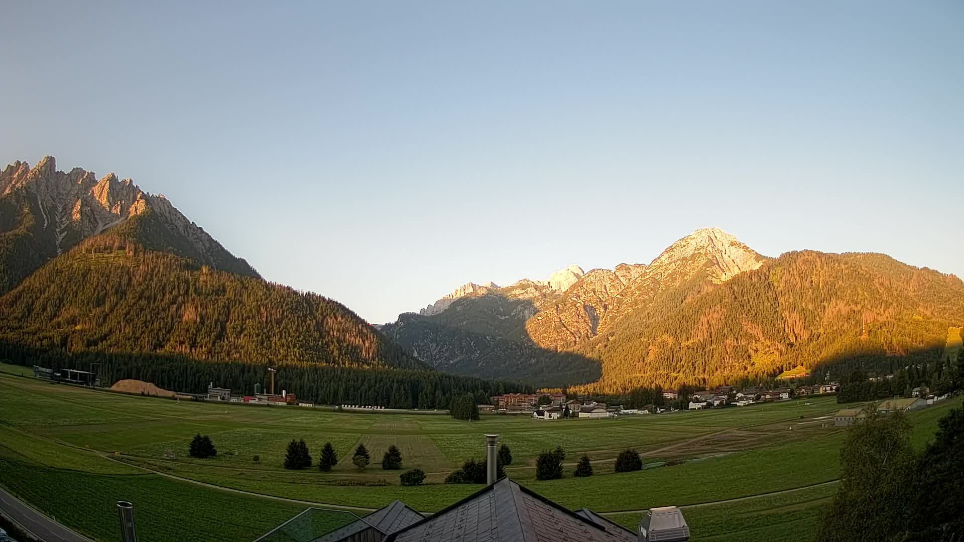 Webcam Toblach Dolomiten – Blick vom Hotel Rosengarten