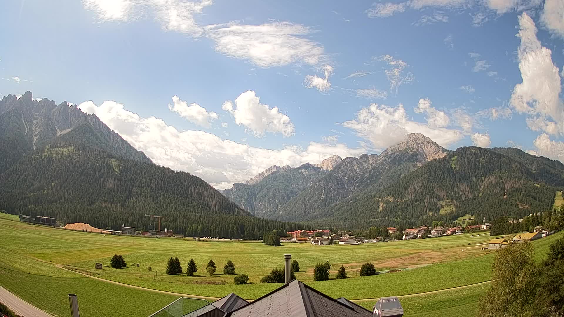 Webcam Toblach Dolomiten – Blick vom Hotel Rosengarten