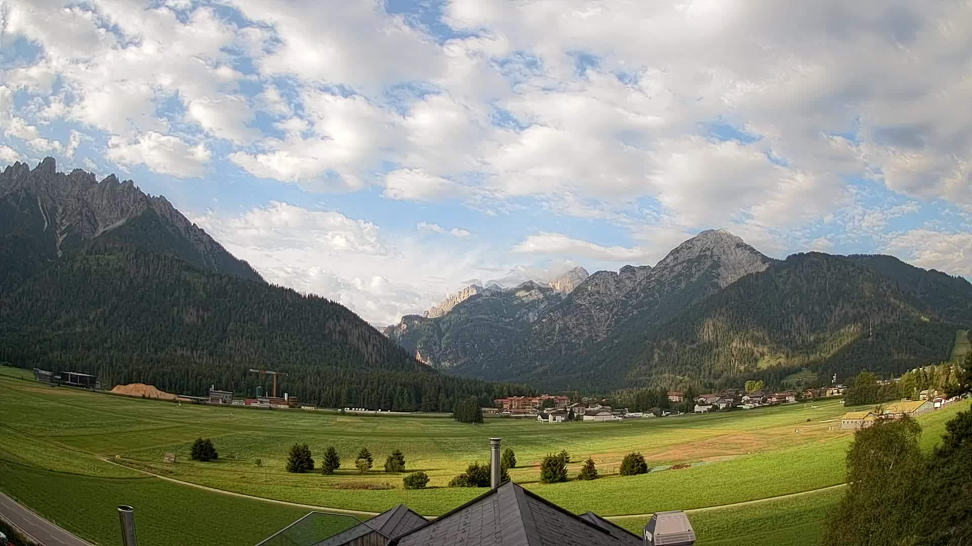 Webcam Dobbiaco Dolomiti – Vista dall’Hotel Rosengarten