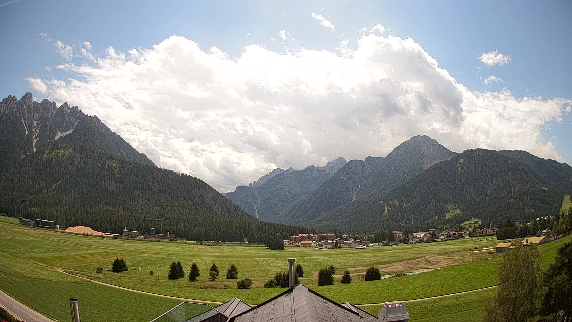 Webcam Dobbiaco Dolomiti – Vista dall’Hotel Rosengarten