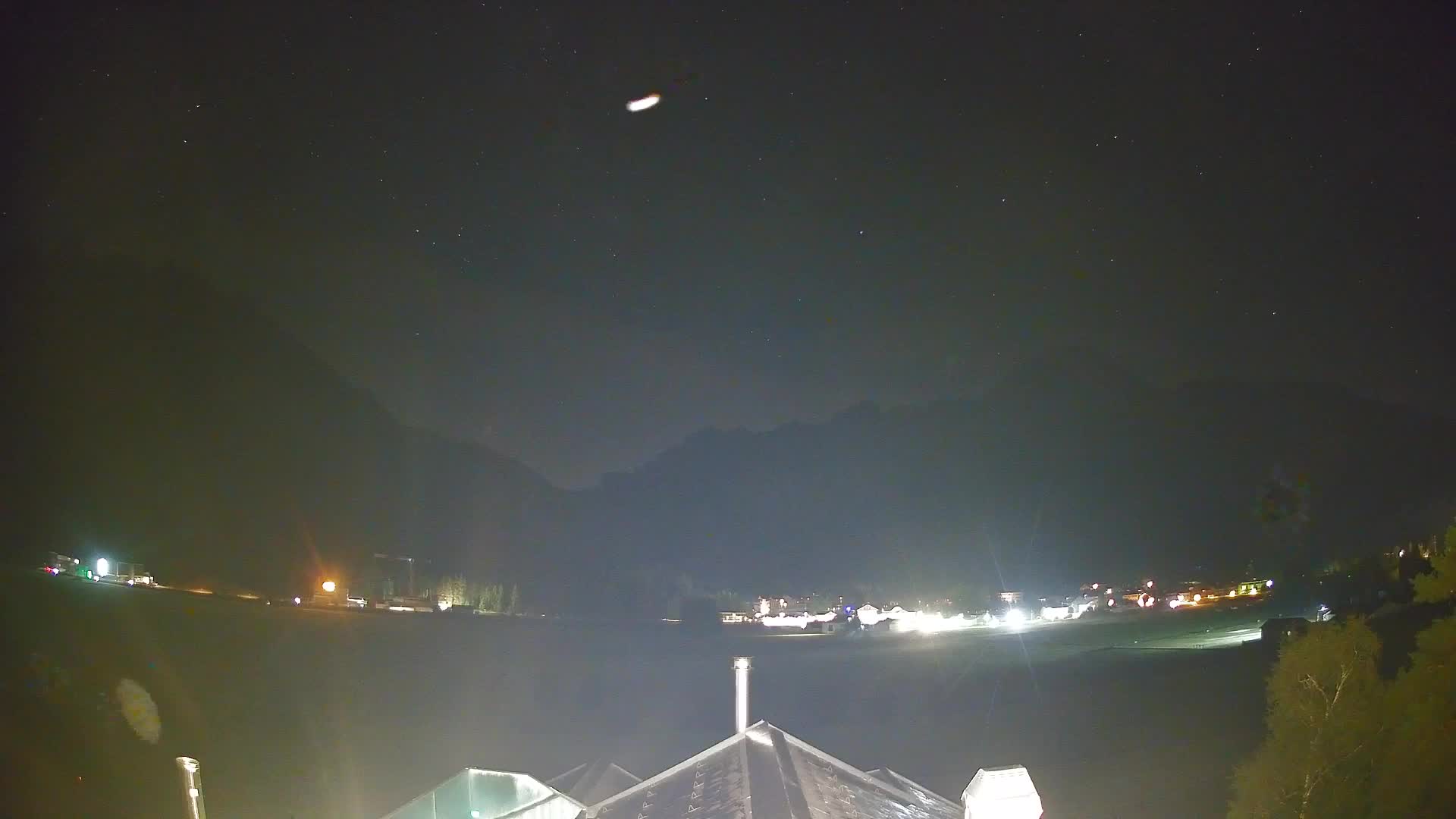 Spletna kamera Toblach Dolomiti – Pogled iz hotela Rosengarten