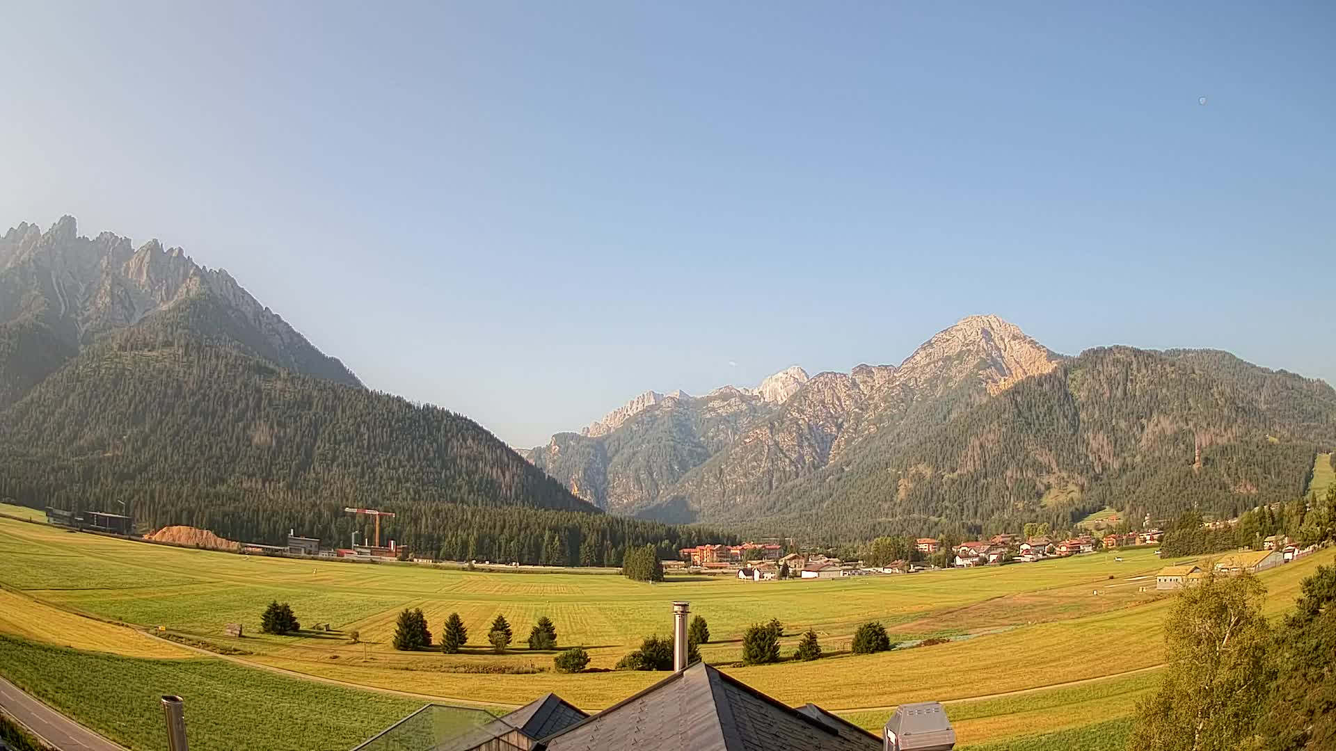 Webcam Toblach Dolomites – View from Hotel Rosengarten