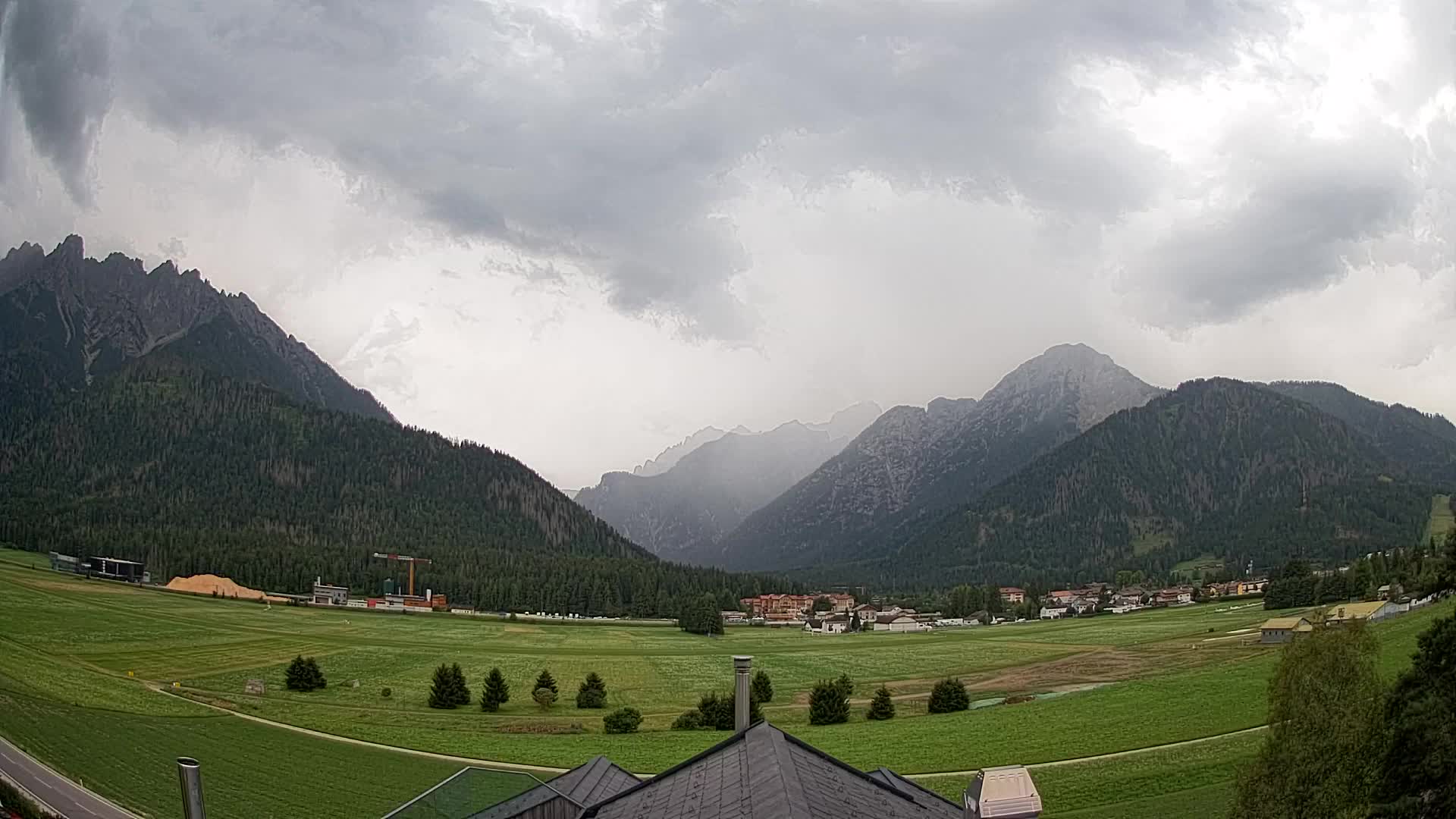 Webcam Dobbiaco Dolomiti – Vista dall’Hotel Rosengarten