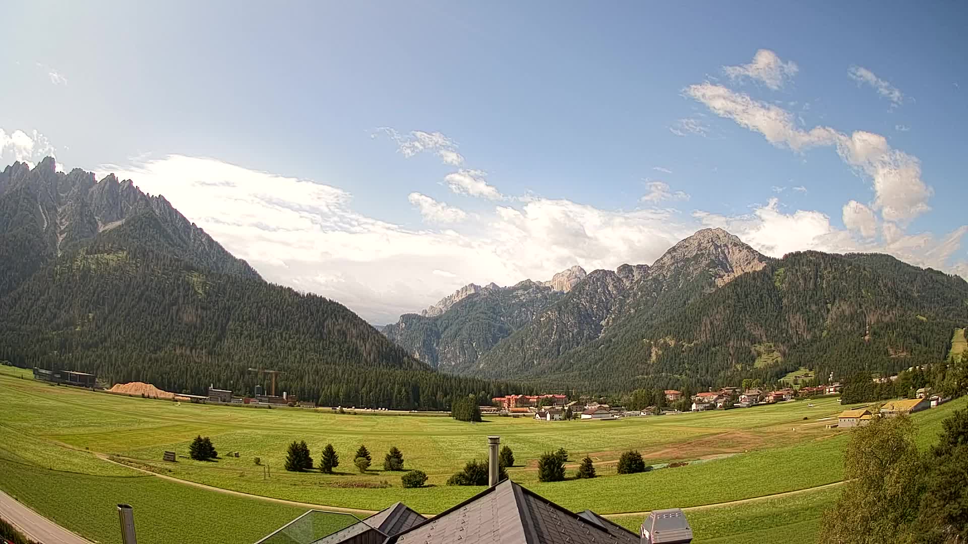 Webcam Toblach Dolomiten – Blick vom Hotel Rosengarten
