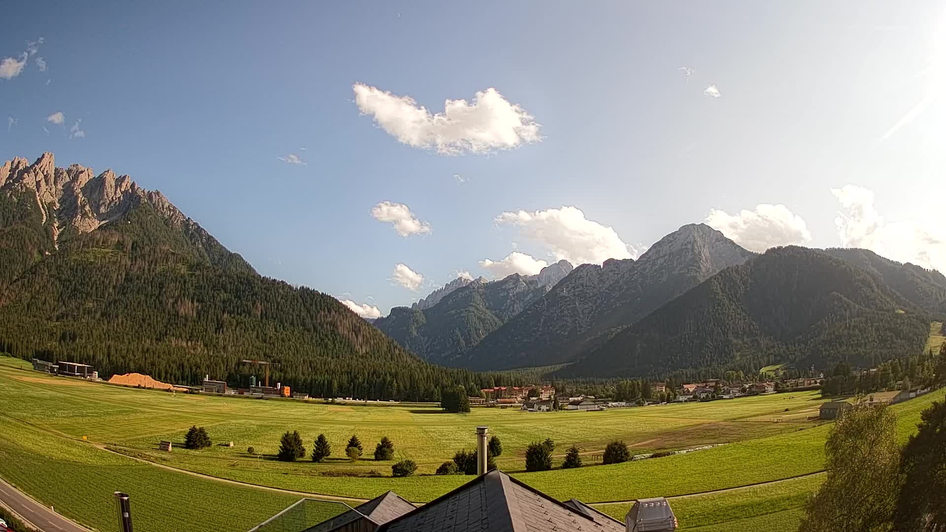 Webcam Dobbiaco Dolomiti – Vista dall’Hotel Rosengarten