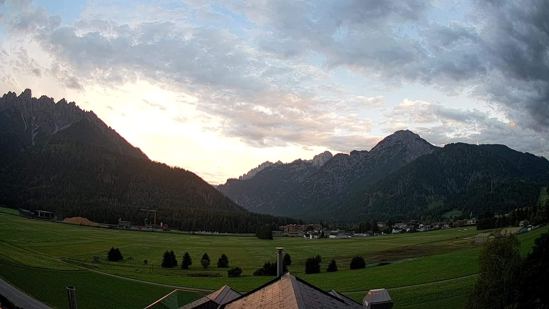 Webcam Toblach Dolomiten – Blick vom Hotel Rosengarten